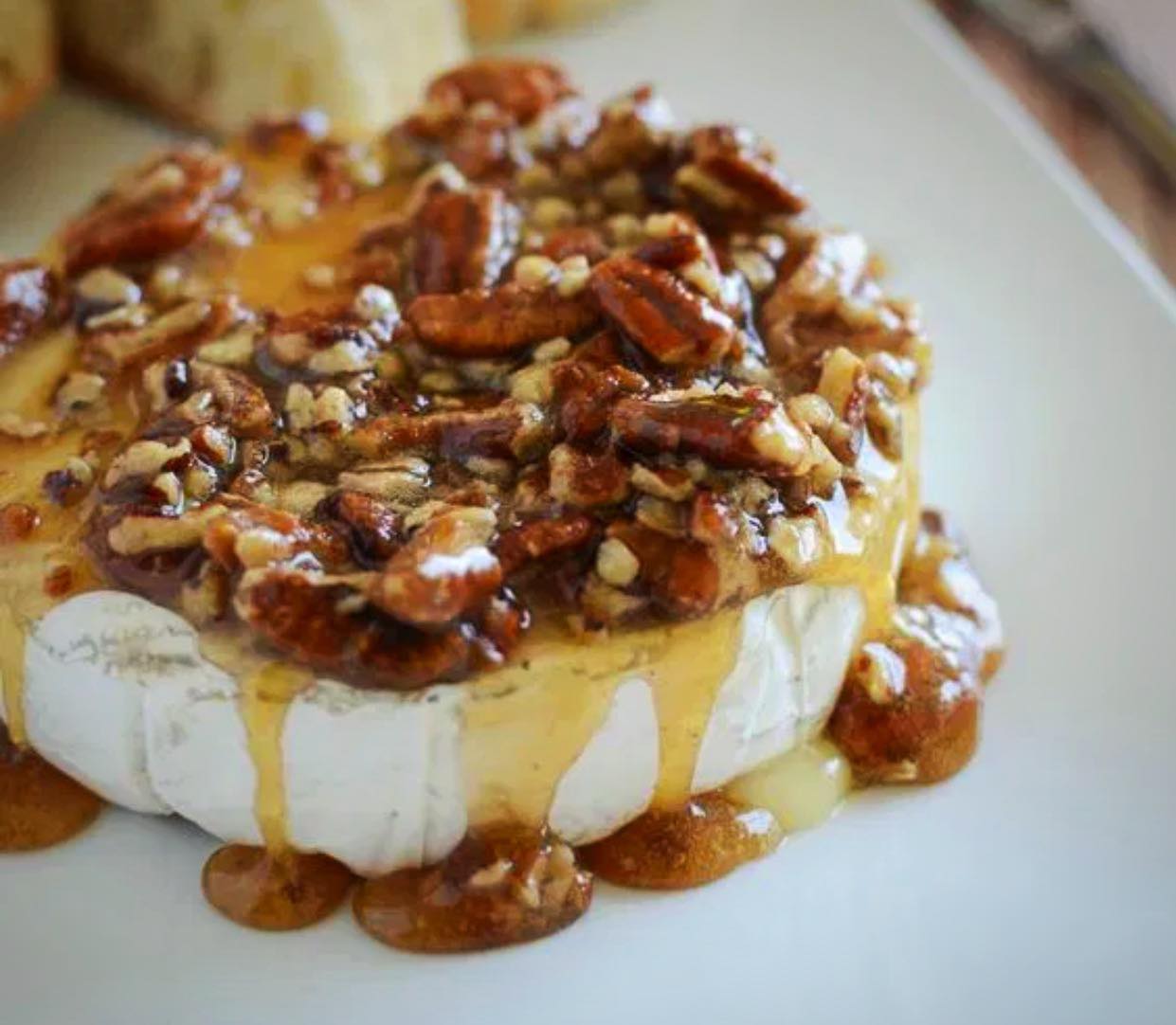Brie fondant aux pacanes caramélisées et à l'érable
