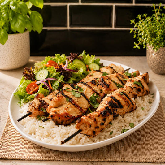 Brochettes de poulet marinées façon chef & salade fraîcheur
